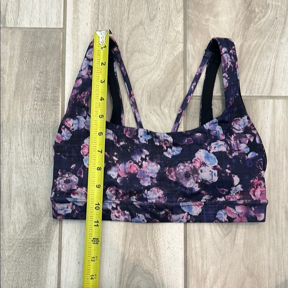 Athleta Exhale Sports Bra - Picture 7 of 7